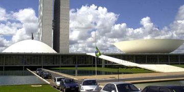 Espetáculo retrata história de mulheres pioneiras de Brasília