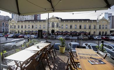 Porto Alegre (RS), 22/04/2025 – Vista geral do Mercado Municipal de Porto Alegre. A um ano o estado foi atingido por temporais que afetou mais de 400 municípios gaúchos, tiveram bairros inteiros alagados. A ,maior tragédia climática da história, deixou pelo menos 147 mortos e afetou mais de 2,1 milhões de pessoas.
Foto: Joédson Alves/Agência Brasil