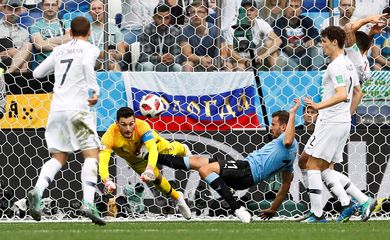 Copa 2018, França e Uruguai, Lances REUTERS/Jason Cairnduff