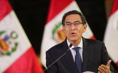 Presidente do Peru, Martín Vizcarra, anuncia dissolução do Congresso