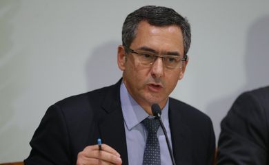 Brasília - O ministro da Fazenda, Eduardo Guardia, anuncia metas da Lei de Diretrizes Orçamentárias 2019 (Fabio Rodrigues Pozzebom/Agência Brasil)