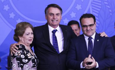 O presidente Jair Bolsonaro durante cerimônia de posse do novo ministro-chefe da Secretaria-Geral da Presidência da República, Jorge Antônio de Oliveira.