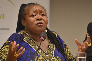Brasília - Os desafios para eliminar o trabalho infantil doméstico são analisados hoje em audiência da CPI sobre Trabalho Infantil. Na foto: Dona Creuza Maria de Oliveira,Presidente da CNTD (José Cruz/Agência Brasil)