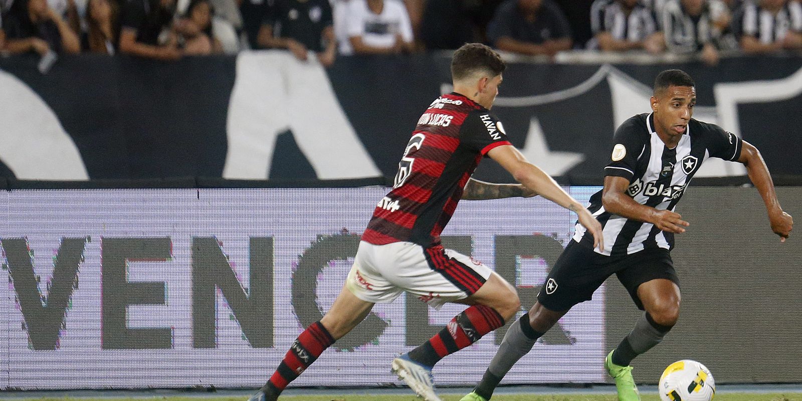 Brasileiro: Flamengo e Botafogo disputam clássico no Maracanã