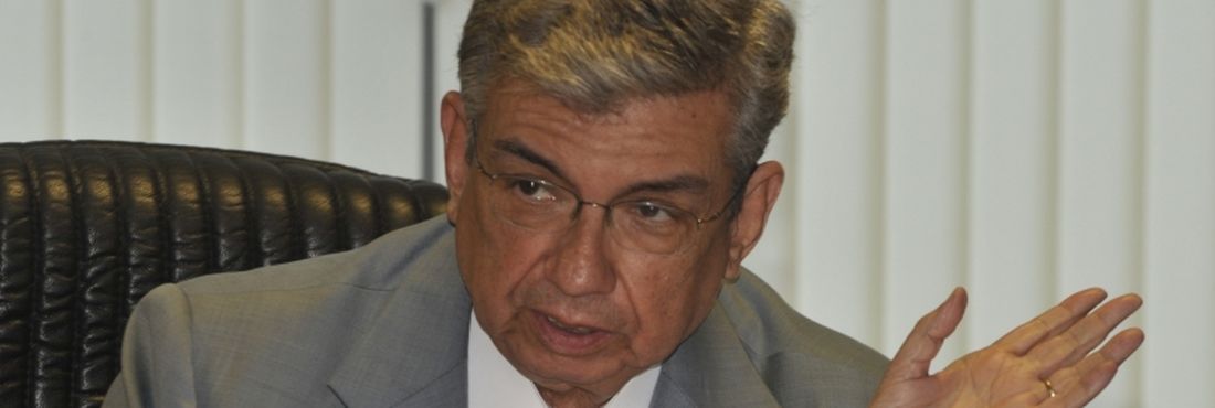 Brasília - O ministro da Previdência, Garibaldi Alves Filho, divulga o resultado do Regime Geral de Previdência Social (RGPS) em 2012