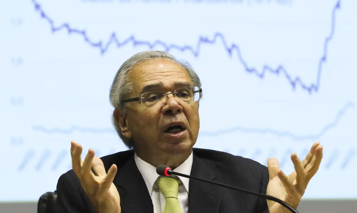 O ministro da Economia, Paulo Guedes, comenta o Relatório de Avaliação de Receitas e Despesas Primárias do 5º Bimestre de 2022.