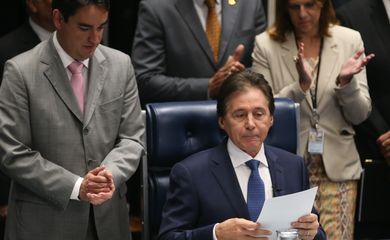 Brasília - O senador Eunício Oliveira (PMDB-CE) foi eleito presidente do Senado Federal para o biênio 2017/2018. Eunício teve 61 votos e venceu o senador José Medeiros (PSD-MT) (Fabio Rodrigues Pozzebom/Agência Brasil)