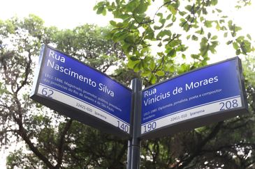 Rio de Janeiro (RJ), 26/07/2023 -A rua Nascimento Silva também faz esquina com a Rua Vinícius de Moraes, sendo considerada a 