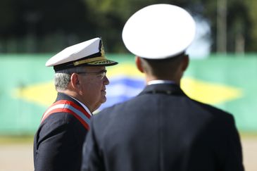 Brasília - O almirante Eduardo Bacellar Leal Ferreira participa de cerimônia alusiva pelos 151 anos da Batalha Naval do Riachuelo.  (Marcelo Camargo/Agência Brasil)