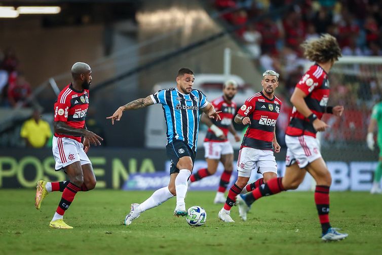 FLAMENGO X GRÊMIO TRANSMISSÃO AO VIVO DIRETO DA ARENA DO GRÊMIO