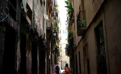 Espanha bloqueia mais de 65 mil anúncios de alugueis de temporada