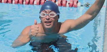 O nadador Gustavo Aratanha fala sobre as conquistas na natação