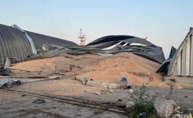 A grain warehouse destroyed by a Russian drone strike is seen in a sea port, amid Russia's attack on Ukraine, in Odesa Region, Ukraine July 24, 2023.  Ukrainian Armed Forces/REUTERS