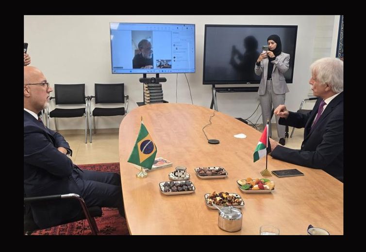 Rio de Janeiro (RJ), 17/11/2025   Acordo inédito envia livros de autores brasileiros para a Palestina. Representação brasileira na Palestina/Divulgação