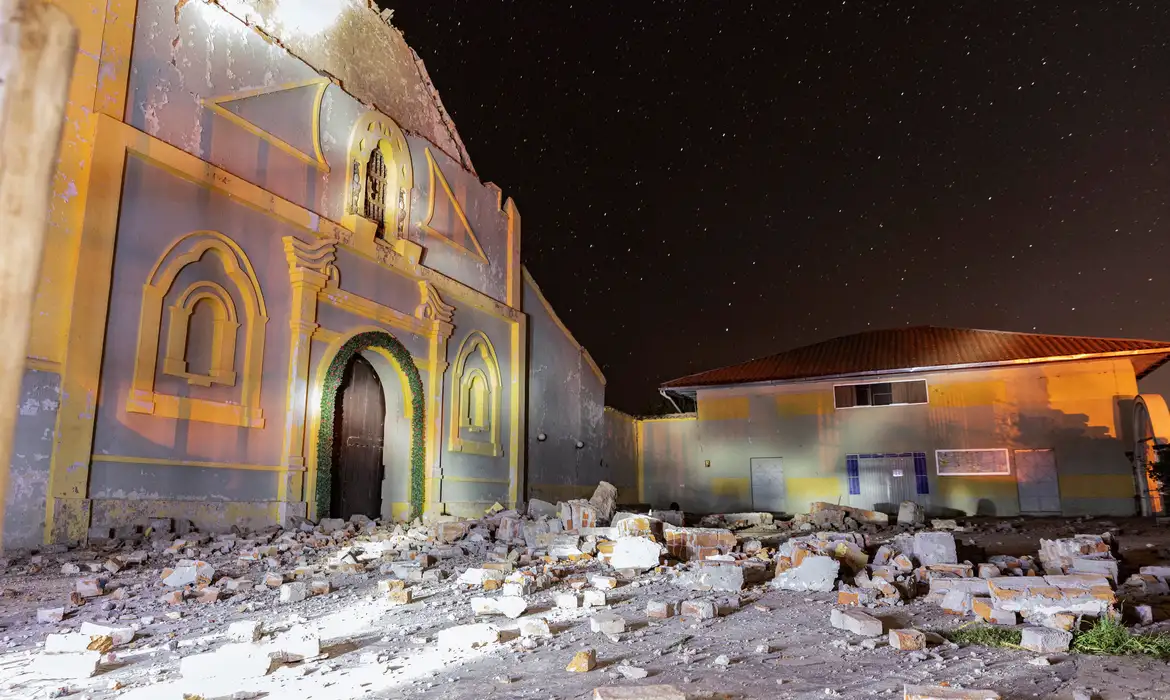 Dois terremotos nos Andes do Peru deixam seis mortos e 21 feridos