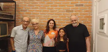 Marina Spoladore e Soraya Ravenle participam deste Blim-blem-blom