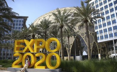 Expo Dubai 2020 é aberta com pavilhões de mais de 190 países.