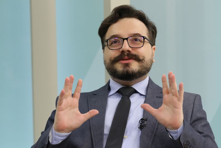 Marcello Casal jr/Agência Brasil Rafael Nogueira, presidente da Biblioteca Nacional, participa do programa Brasil em Pauta na TV Brasil