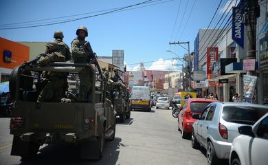 Vitória (ES) - Ônibus, comércio e escolas voltam a funcionar na Grande Vitória (Tânia Rêgo/Agência Brasil) 