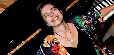 Luciana Hamond, pianista e compositora