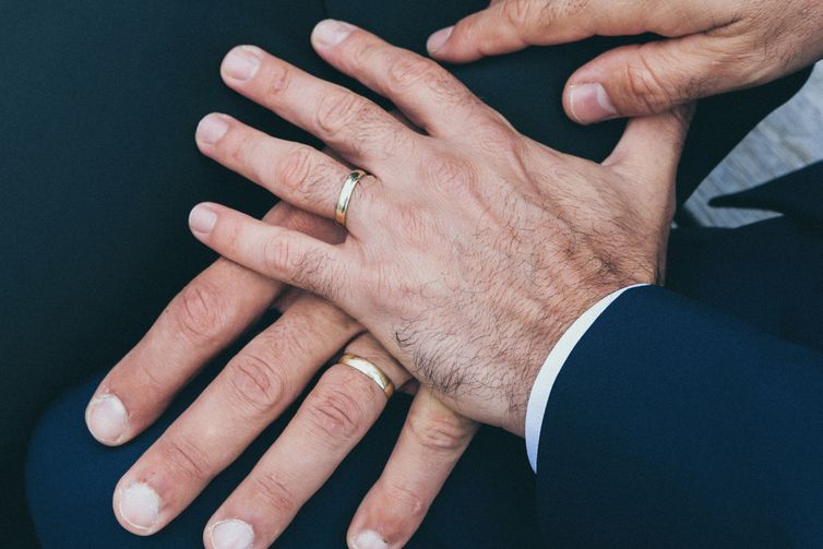 Casamento homoafetivo. Foto: Nick Karvounis/Unsplash