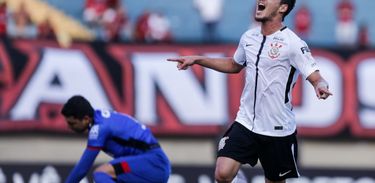 Rodriguinho marcou o gol da vitória do Timão